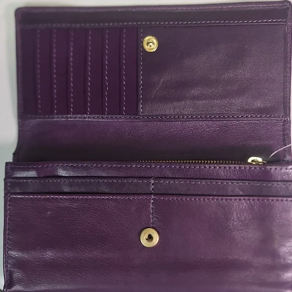 Pure Luxuries London Purple Leather Wallet - Picture 3 of 5